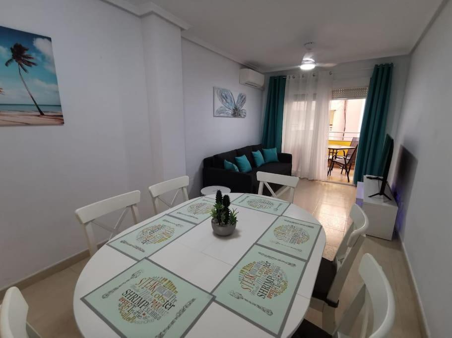 Apartamento Playa Cura Torrevieja Esterno foto